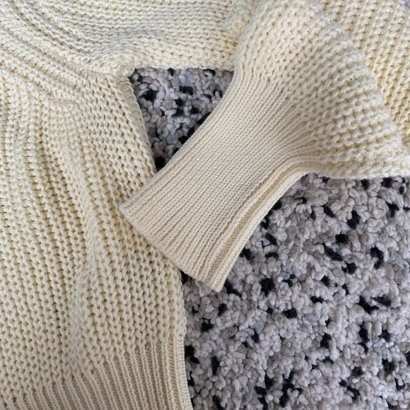 American Apparel Mock Neck Sweater - Cream - Picture 4 of 5